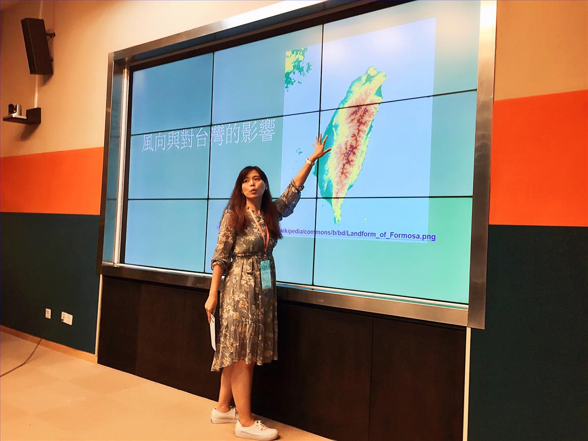 E:\格致中学\国际部\2019.10.14-15 台湾精诚高中\活动照片\微信图片_20191016163358.jpg E:\格致中学\国际部\2019.10.14-15 台湾精诚高中\活动照片\微信图片_20191016163358.jpg
